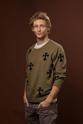 强尼·莱维斯
