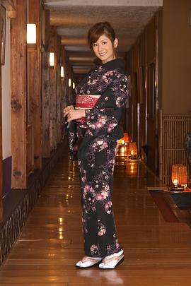 麻美由真