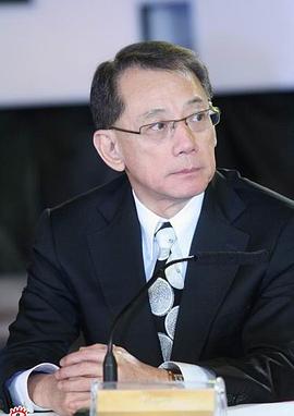 杨受成