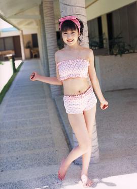 中村知世