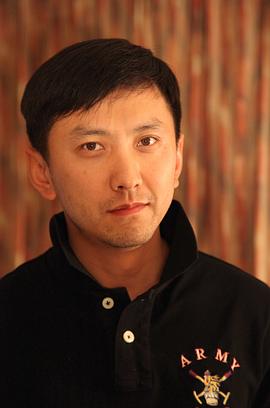 李华