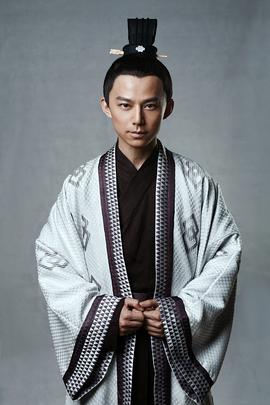 何炅