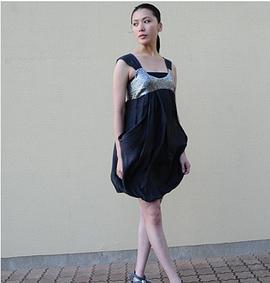 村川绘梨