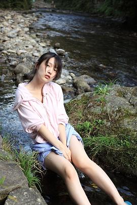 内田真礼