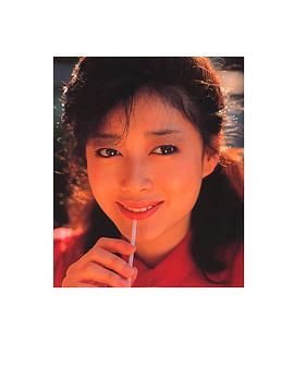 夏目雅子