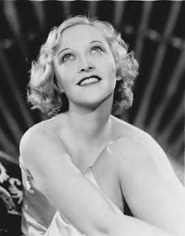希拉·特里