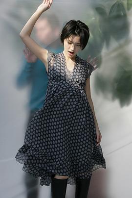 星野真里