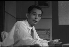 笠智众