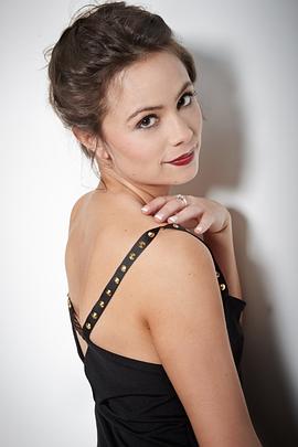 Elana Di Troya