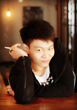 周圣博