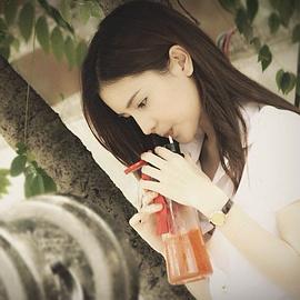 苏查·玛娜英