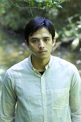 满岛真之介