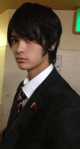 栗原吾郎