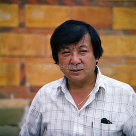 李行