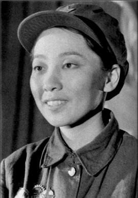 于蓝