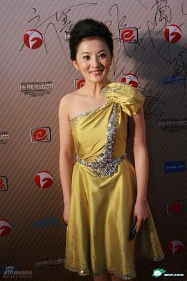 金铭