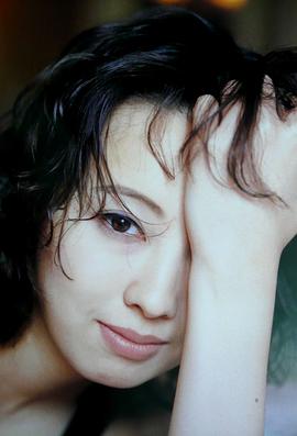 高桥由美子