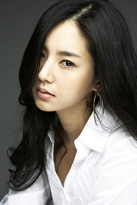 韩彩雅