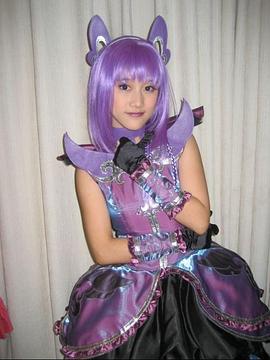 刘美含