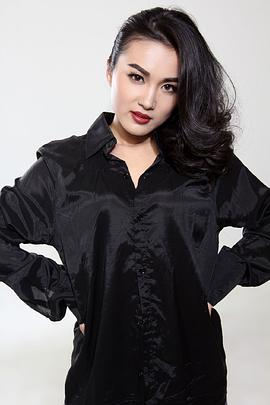 李艳冰