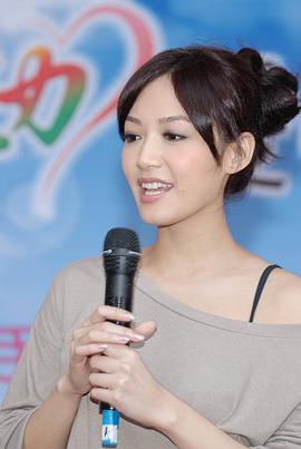 王怡仁