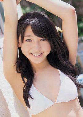 木崎由里亚