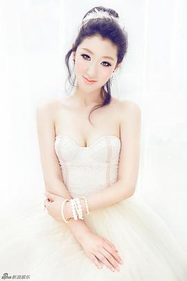 李依馨