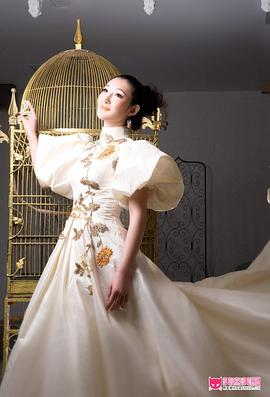 李依馨