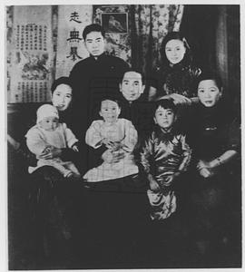 黎民伟