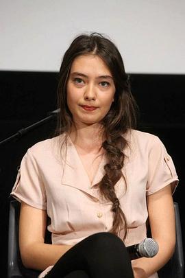 内斯利汗·阿塔居尔