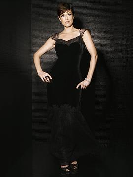 佐伊·麦克勒兰