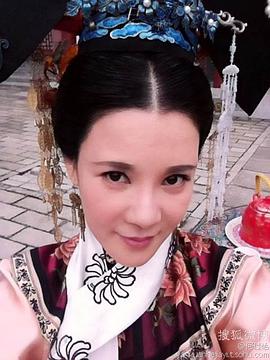 何佳怡