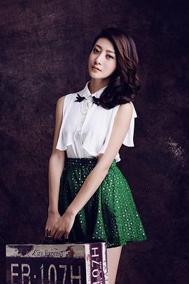 李婳