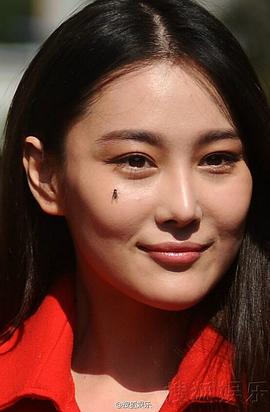 张馨予
