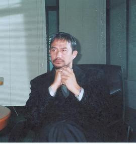 李子雄