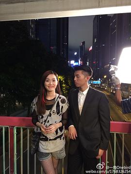汤洛雯