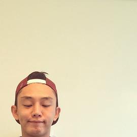 刘亚仁