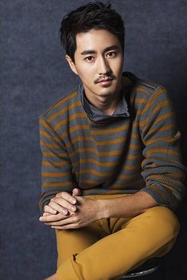 杨玏