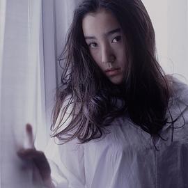 一色纱英