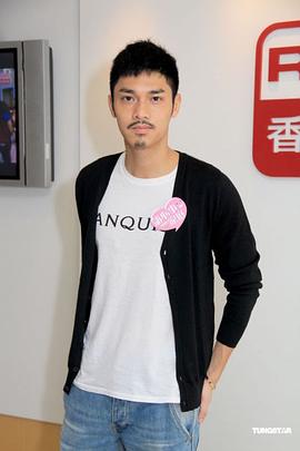 关楚耀