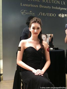 何傲儿