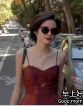 茱莉亚·古丹妮·泰勒斯