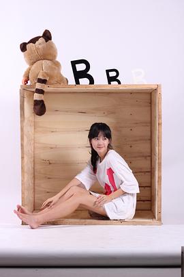 陈都灵