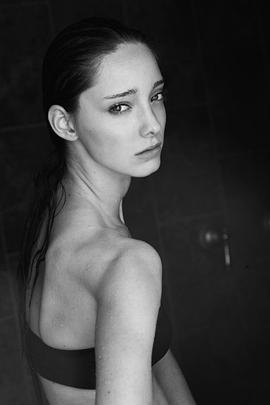 艾玛·杜蒙特