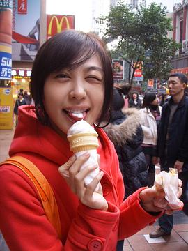 李菲儿