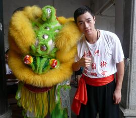 董春辉
