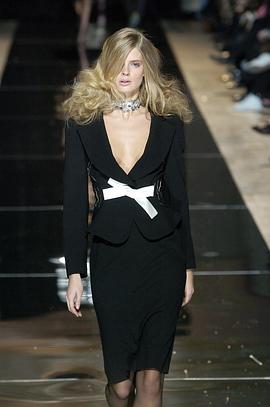 茱莉亚·斯黛娜