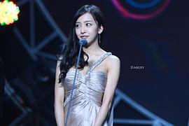 板野友美