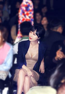李菲儿