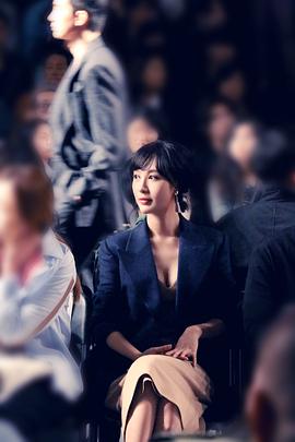 李菲儿